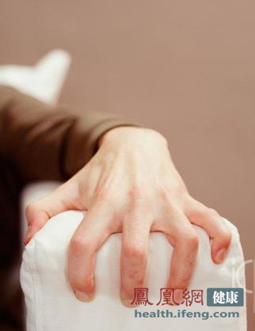 男人肾虚不虚 一看小手指甲便知