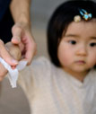 宝宝小脏手 只有湿纸巾才能擦净？ 