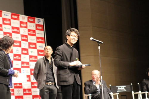 凤凰电影对话 《光棍儿》导演郝杰