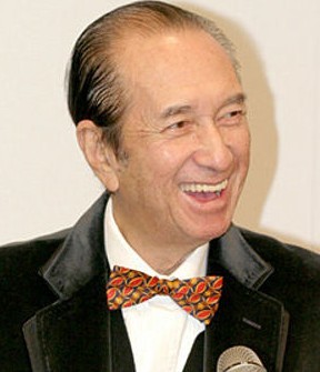 赌王何鸿燊雄霸澳门赌业52年 新春档期滑落至