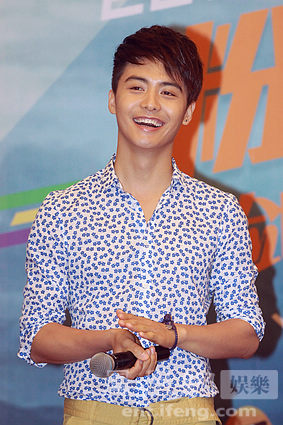 马天宇封郑爽心中女神 称关系友达以上