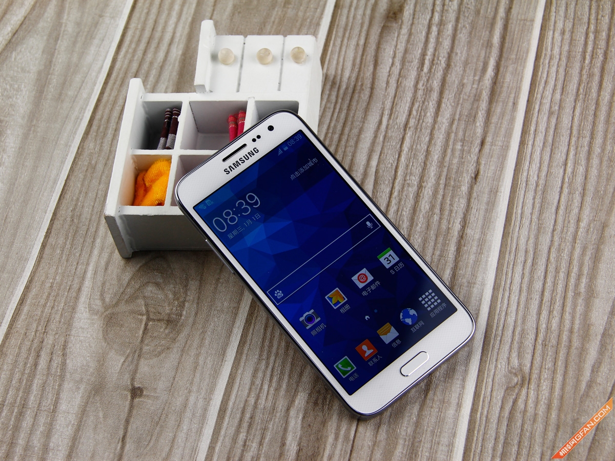 三星GALAXY CORE Max图赏 4.8英寸双4G