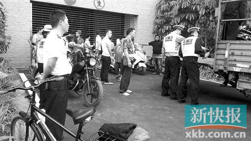 广州：多名外籍大学生驾无牌改装摩托扰民遭警方查扣
