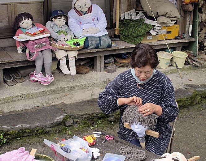 农村人口问题论文_流动女性的婚姻质量及其影响因素的论文 人口问题论文 中