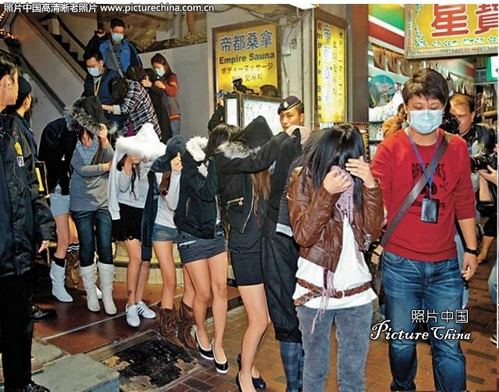 冯提莫收入多少_香港警察月收入多少