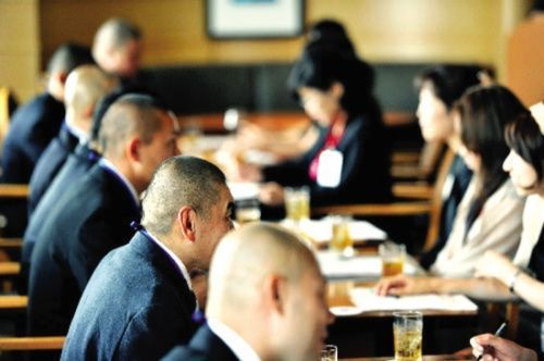 【转载】首次揭秘: 日本和尚娶妻生子 真相 - 19