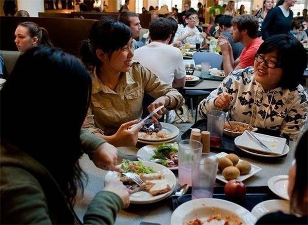 欧洲人的生活_收入1000的欧洲人生活(2)