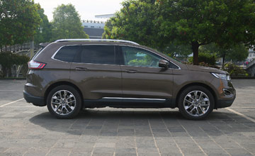 福特全新7座SUV或售25.88万起 外观霸气/配置逆天