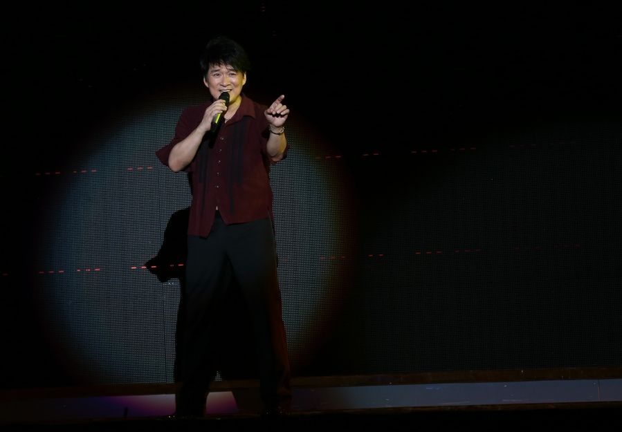 摄影/卡卡西) 4月25日晚,周华健时隔五年再度来京开唱,现场座无虚席