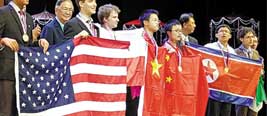 美国队破天荒在奥数赛上击败中国队夺冠 朝鲜第四