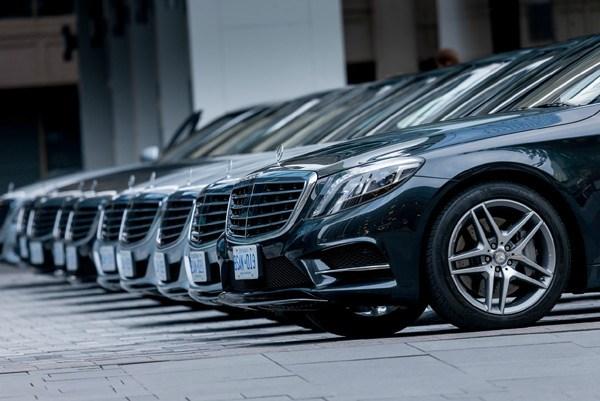 [外言社]应对中国专车新政 Uber还能挑战规则吗