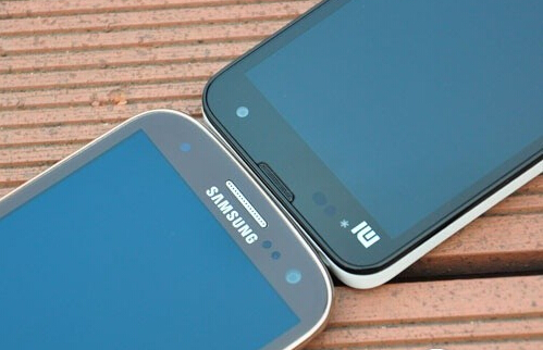 美国卖得最好的手机品牌 2d53e3a79471d97.jpg