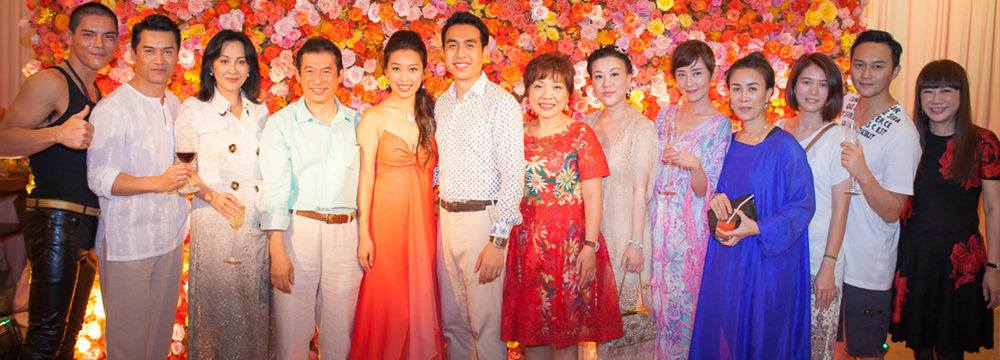 刘嘉玲懒理关之琳是非出席婚礼 张智霖袁咏仪那英同场