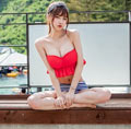 网络女主播因不科学的身材爆红