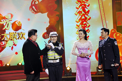 上海东方卫视春晚阵容别出新意 伊丽媛蔡国庆