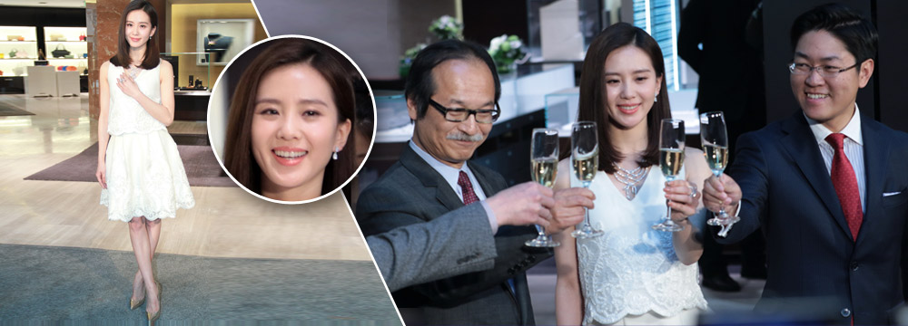  大婚在即！刘诗诗着白裙捞金 全程甜笑
