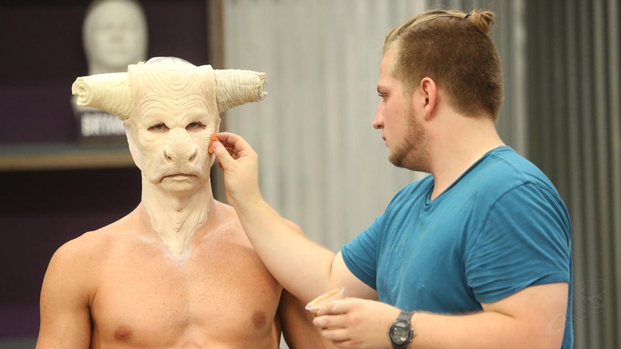 魔兽人体特效化妆对决 奥格瑞姆做评委 - A