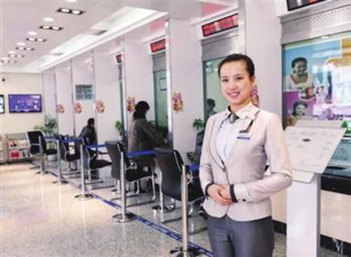 互联网+致银行物理网点收缩? 五大行三家不