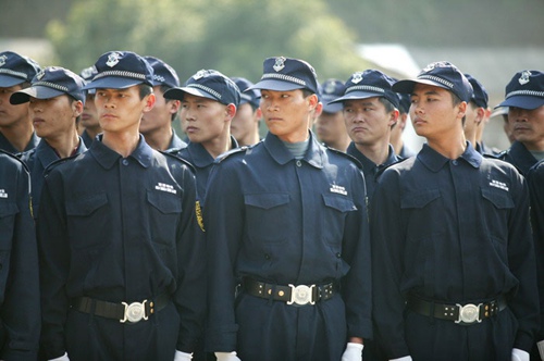 姓梁的人口_网友姓梁,22岁,重庆人,浙江大学啦啦操队队员.-这位重庆妹拍的..(2)