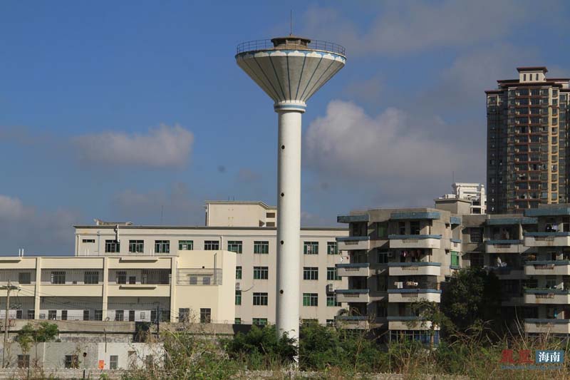 寻访隐匿城中的老水塔 市民生活的生命线(图