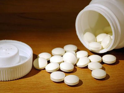 药不能乱吃!武汉男子酒前服用两倍降压药险丧