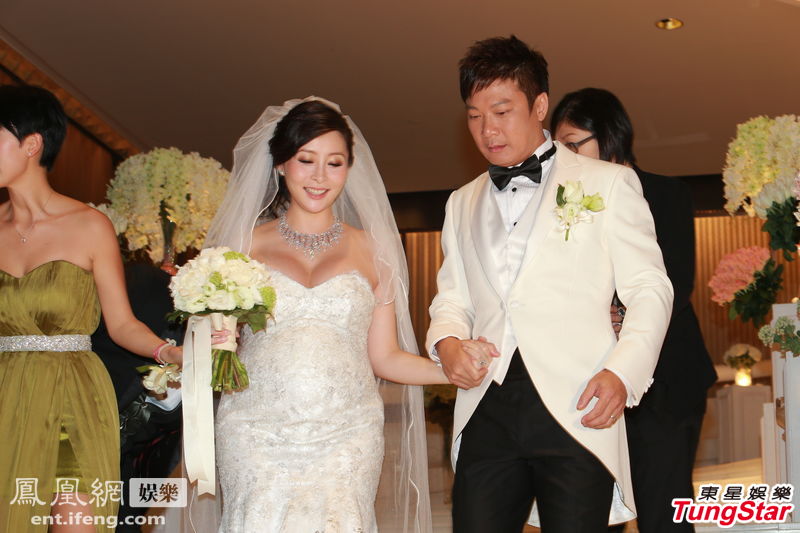 精选:TVB艺人钱嘉乐汤盈盈香港举行婚宴[高清