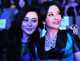 刘晓庆范冰冰晚宴内场相遇