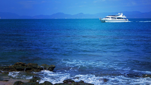 世界上著名的美丽的海 rdn_556ff2092bc8a.jpg