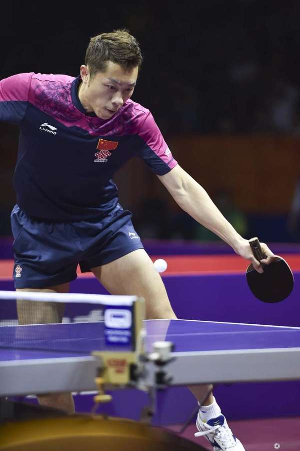 许昕梁夏银混双夺金 系世乒赛历史上跨国首金