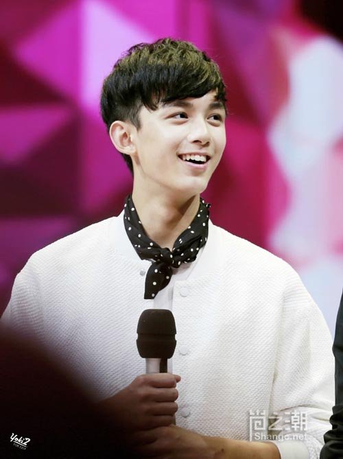 电视剧旋风少女吴磊蒋依依cp感爆棚 吴磊蒋依