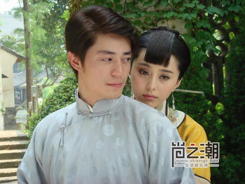 电视剧 霍建华整容为成名割双眼皮是真是假?