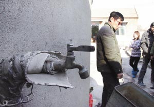 徐州 | 自来水停水两个多月 2000口村民每天挑