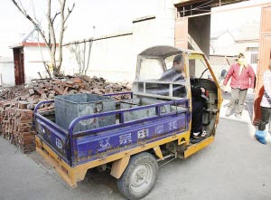 徐州 | 自来水停水两个多月 2000口村民每天挑