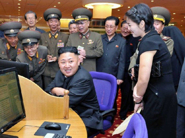 专家:李雪主<em>发型</em>符合<em>金</em>正恩喜好|李雪|<em>金正</em>_凤