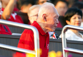 李光耀出席新加坡独立47周年庆典
