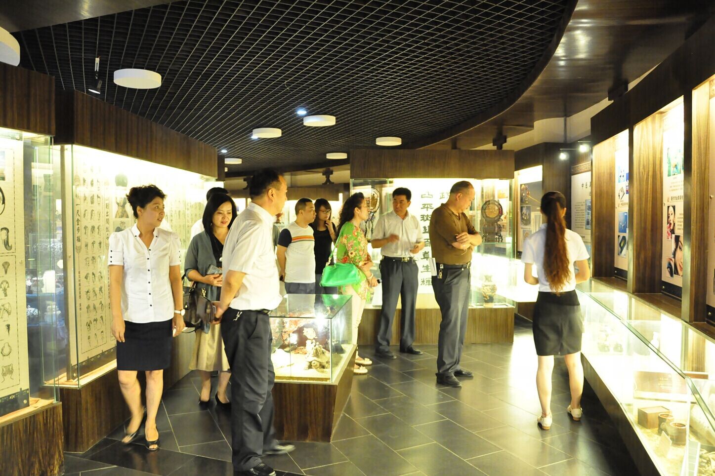 西安市民办博物馆考核工作组对中医美容博物馆
