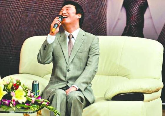 57岁费玉清至今单身 自称结婚需你情我愿