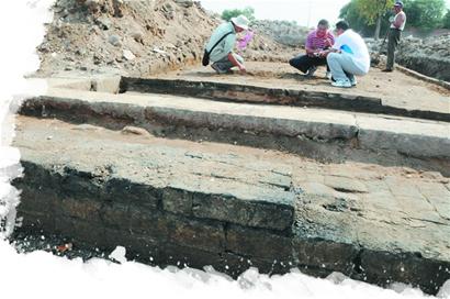 即墨古城地下考古开始 350岁古庙露真容