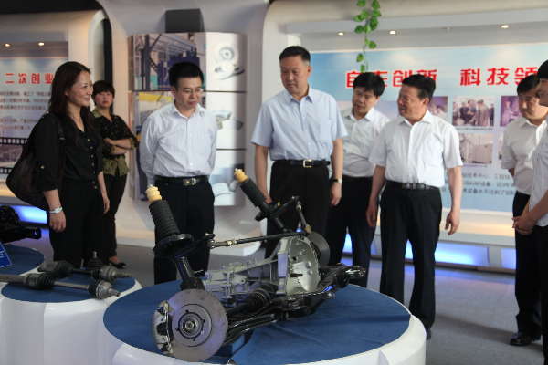 第三届广饶国际橡胶轮胎暨汽车配件展览会开幕