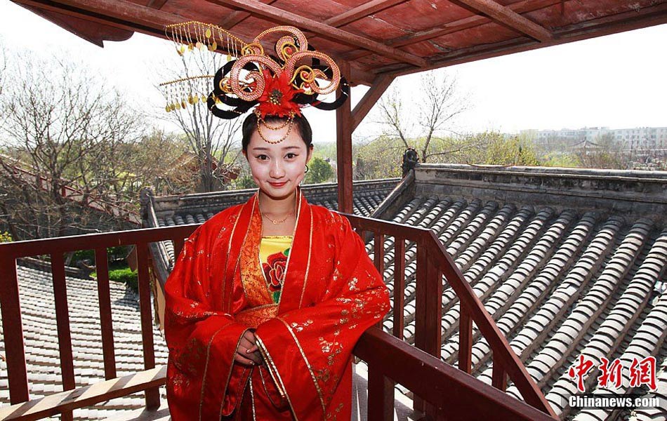 河南开封大宋美女招亲