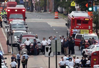 组图：美国海军司令部枪击案