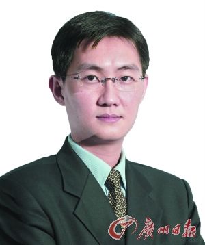 马化腾:巨人倒下时身上还是暖的 大公司一定要转型