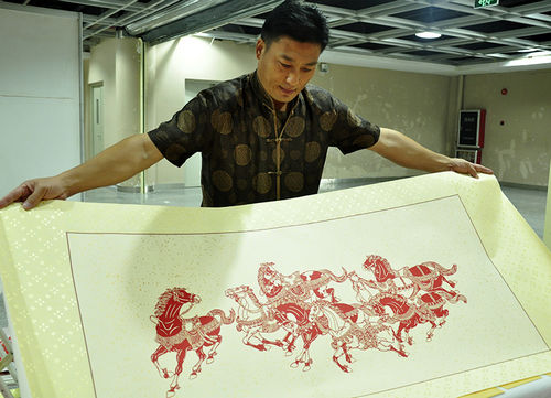 剪纸人才凋零 需市场化运营