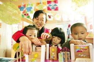 天津硕士研究生当上幼儿园保育员(图)