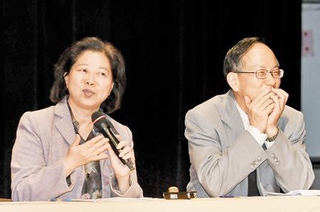 台湾高考作文“人间愉快”考生连写56个“哈”