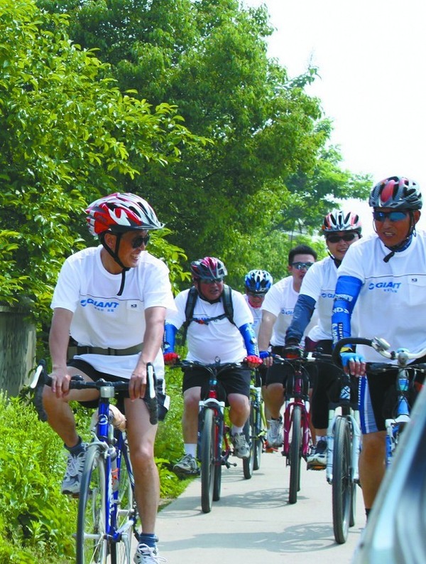 中国企业试水自行车骑行装备