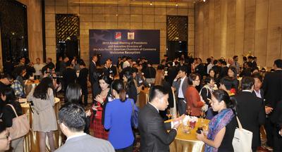 亚太地区美国商会会长抵穗探讨地区经济发展与