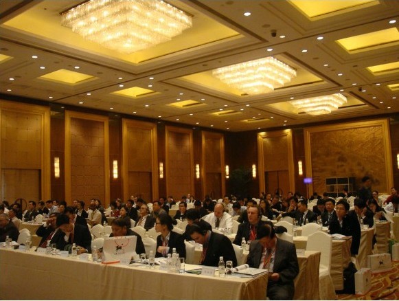诺诺镑客应邀出席2013上海互联网金融创新论