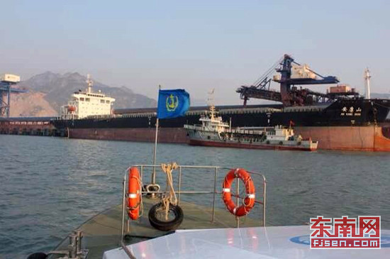 罗源可门港一轮船发生燃油泄漏事故