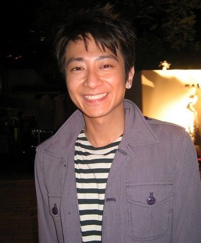 孙耀威一拖二醉吻<em>台妹</em> 撇女友夜店狂饮(图)|孙